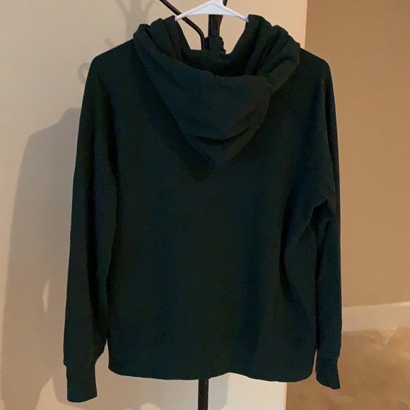 - Levi’s Green Graphic Logo Hoodie Sweatshirt - Picture 3 of 5